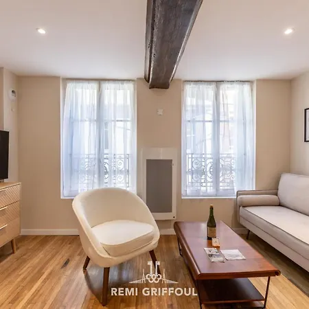 Le Bois Bleu 2nd Floor Elegance & Comfort In The Heart Of Honfleur