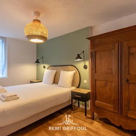Le Bois Bleu 2nd Floor Elegance & Comfort In The Heart Of * Honfleur
